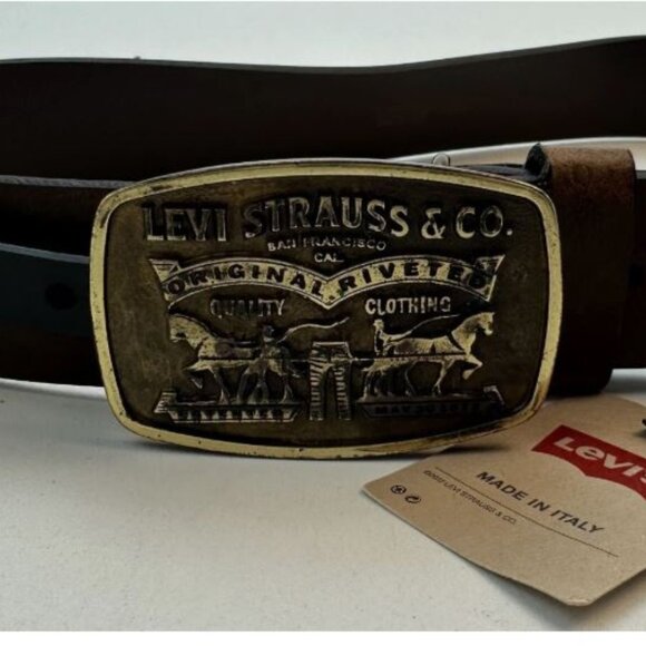 Levi's Size 40 Made in Italy Belt Men's 100% Cow Leather Brown New - Picture 1 of 12
